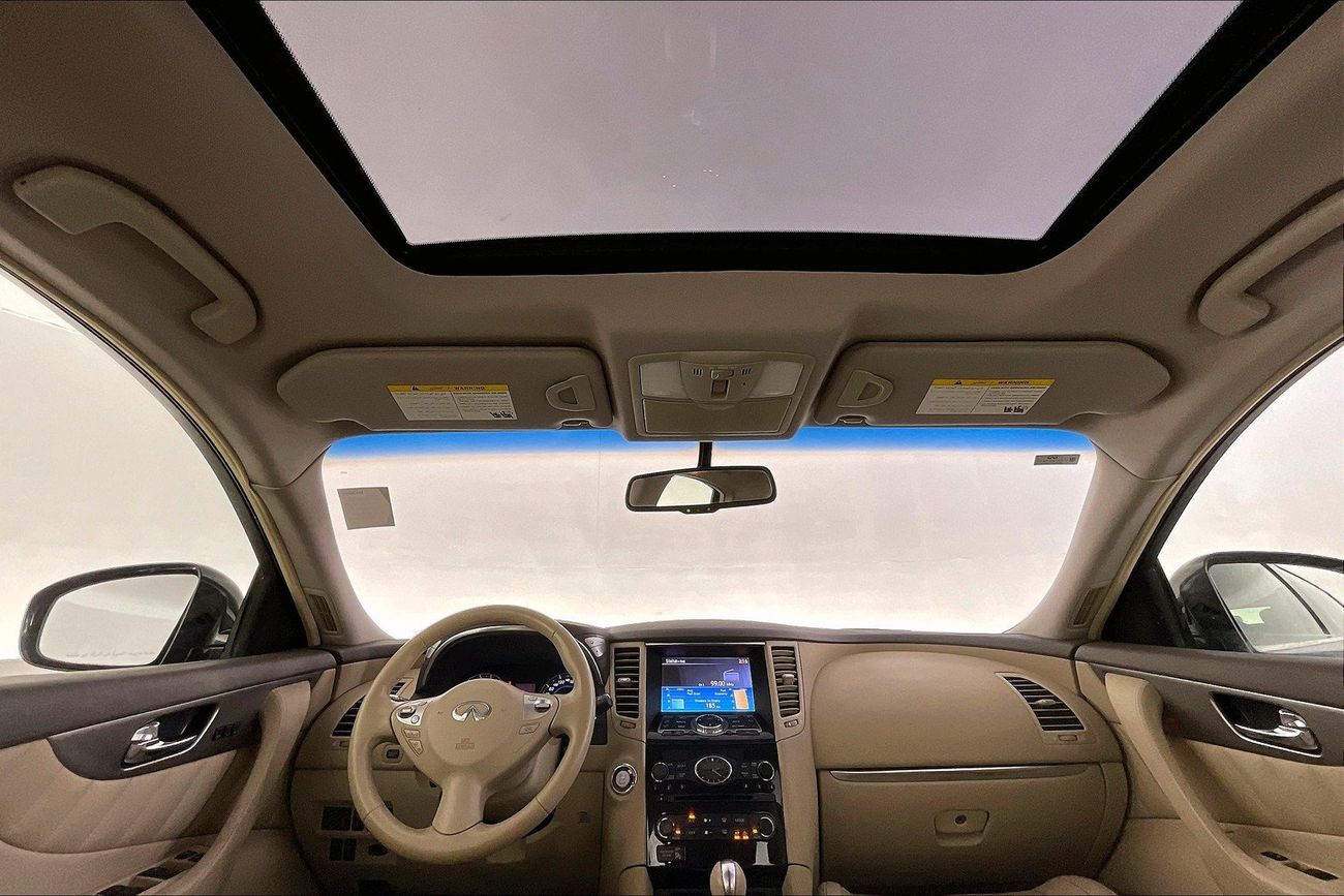 Infiniti QX70 Luxury / Luxe Sensory | Guaranteed Warranty | 0 Down Payment