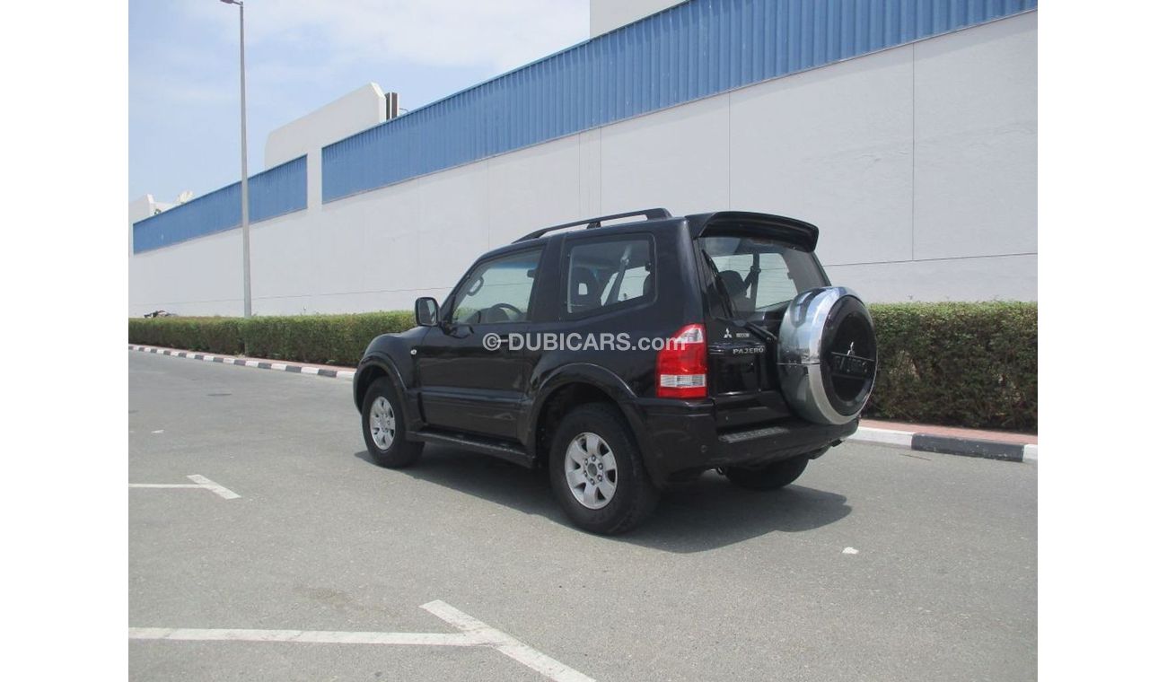 Mitsubishi Pajero MITSUBISHI PAJERO  2 DOOR 2005 ORIGINAL PAINTS , SINGLE OWNER ,GULF SPACE