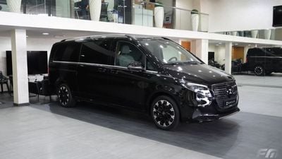 Mercedes-Benz V 300 MERCEDES‑BENZ V300 VIP BUSINESS VAN –  FULL LUXURY OPTION | BRAND NEW | GCC | 2025