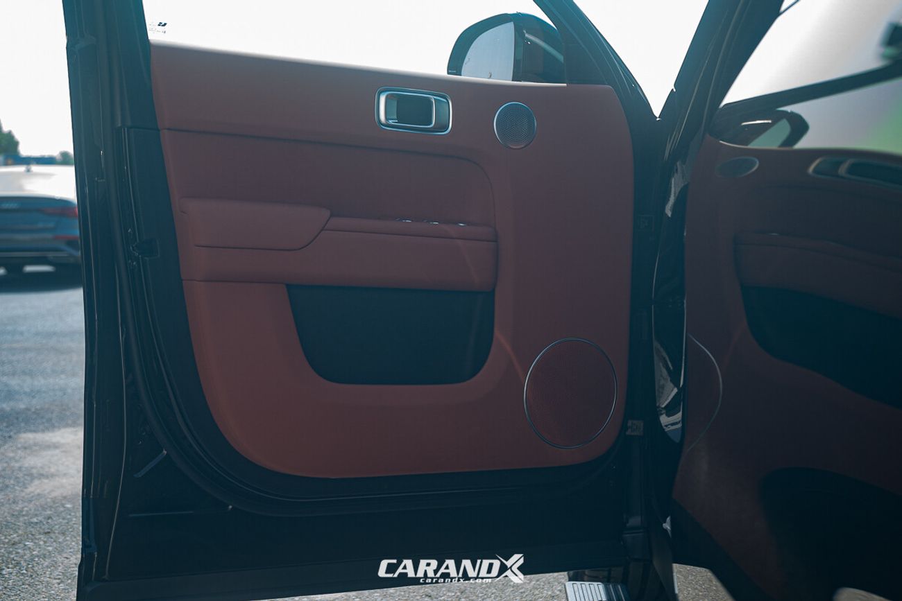 لي اوتو L9 Li L9 Ultra 1.5L Turbo Range Extended EV 2024