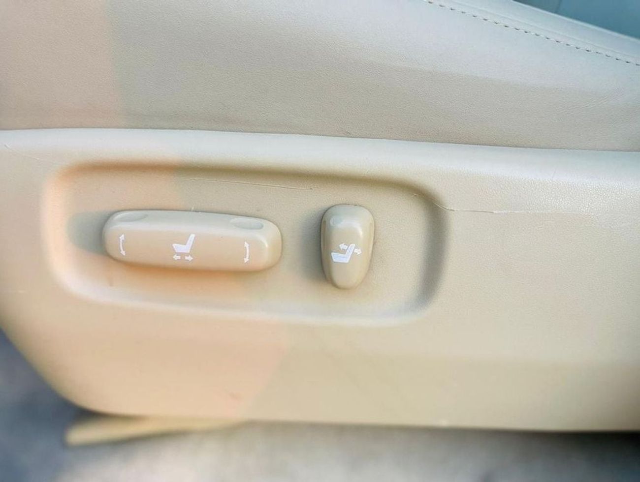 Toyota Land Cruiser Toyota landcuriser GX-R V6 2016 Full Option very neat and clean perfect condition