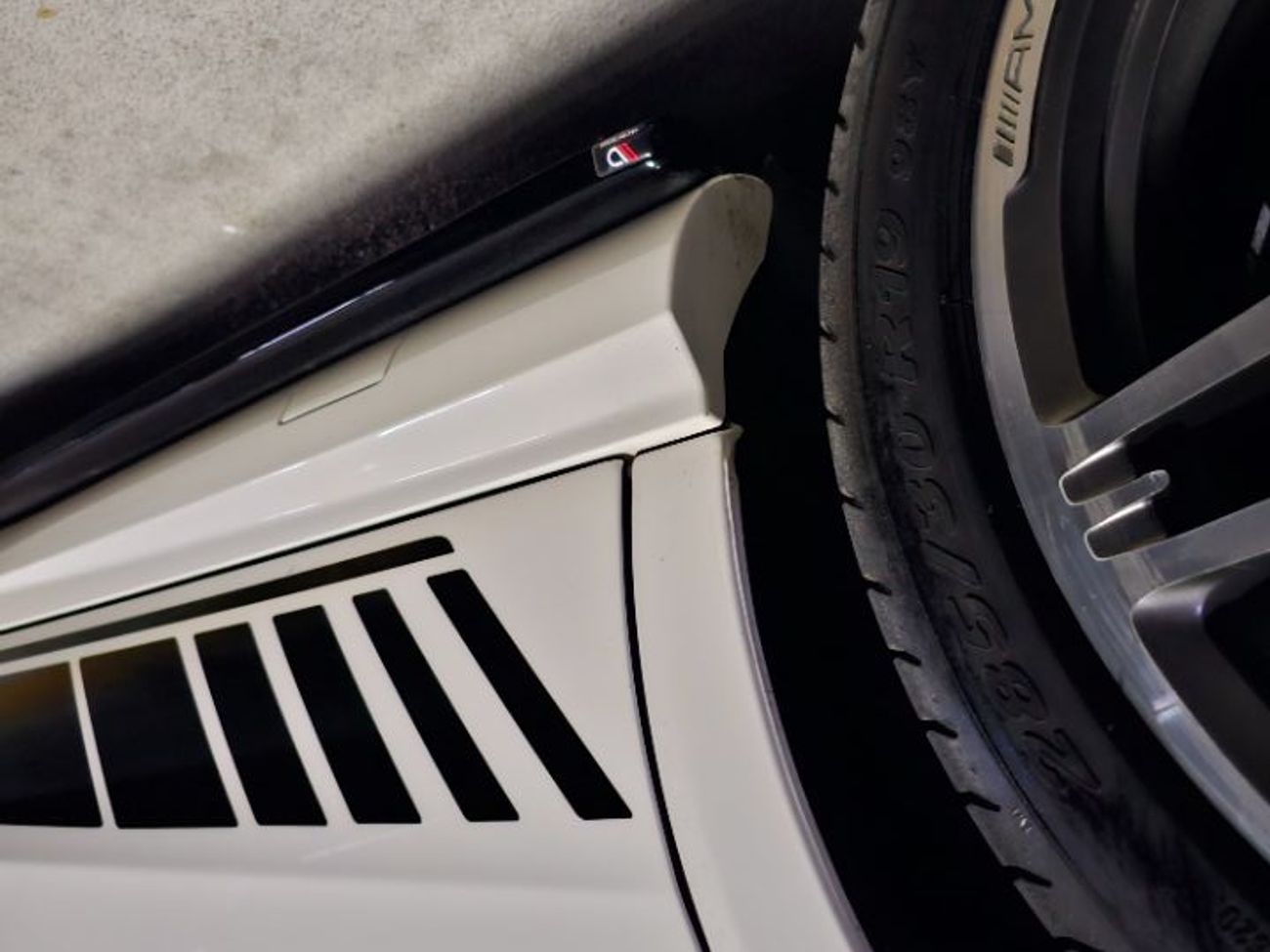 Mercedes-Benz E 63 AMG 5.5L, V8 BiTurbo