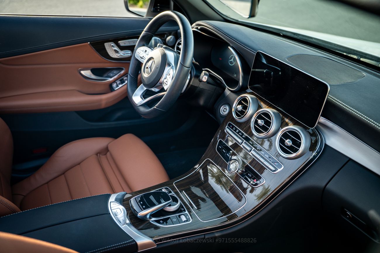 مرسيدس بنز C 300 كوبيه CONVERTIBLE , original paint, AMG line , FULL