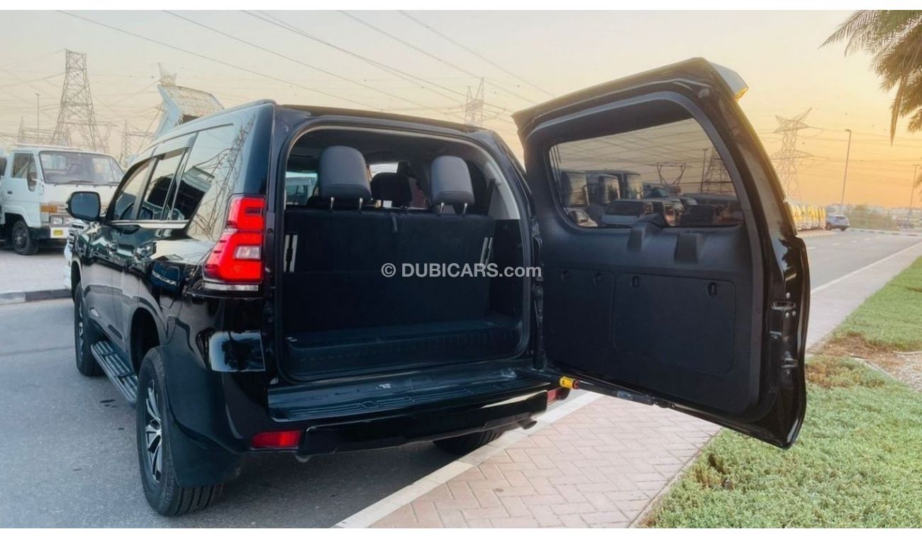 Toyota Prado 2019 TX-L PETROL SUNROOF | JAPAN IMPORTED | FULL OPTION | 4WD | Original Mileage| BEST PRICE WHATSAP