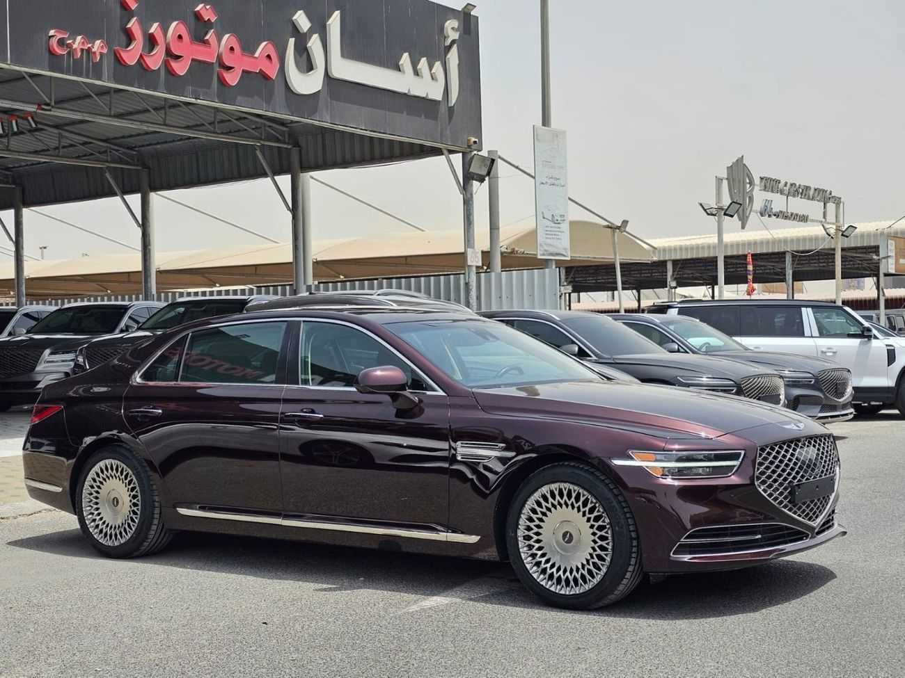 Genesis G90 Platinum 3.3L RWD