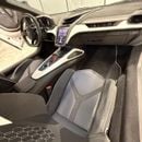 لامبورغيني ريفويلتو 6.5L V12 Hybrid