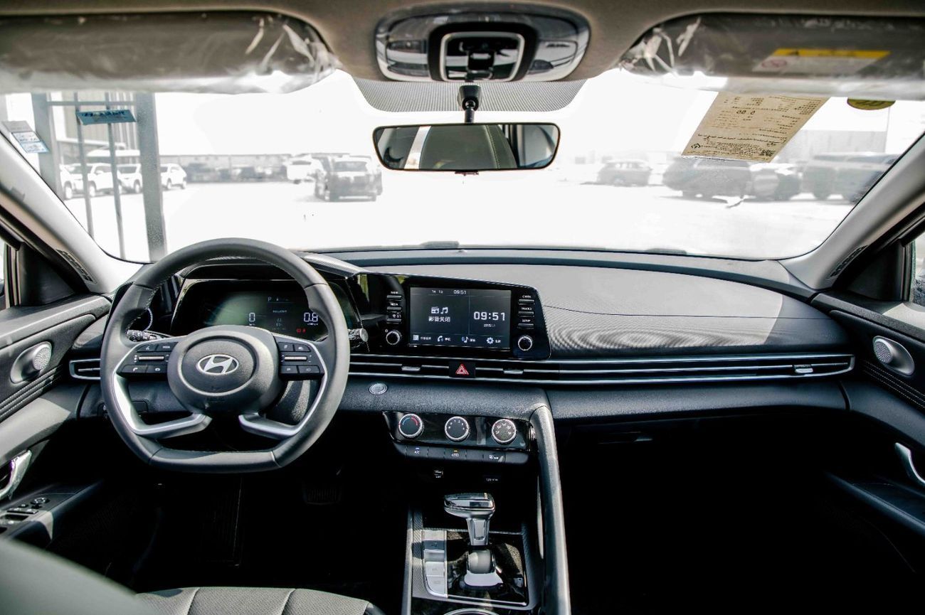 هيونداي إلانترا 2025 Hyundai Elantra GLX Elite 1.5L - White Inside Black | Export Only