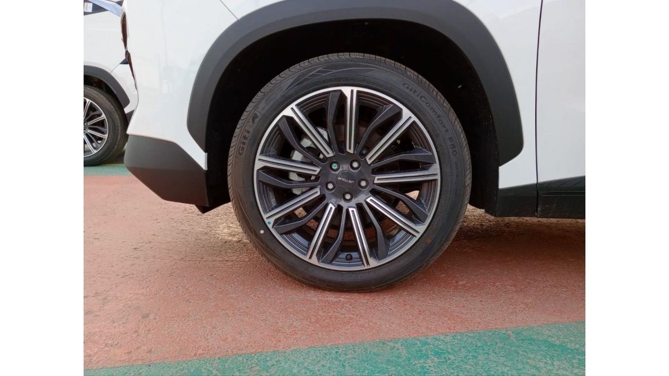 Jetour Dashing 1.6L Turbo Full option FWD SUV White color ( for local registration +10%)