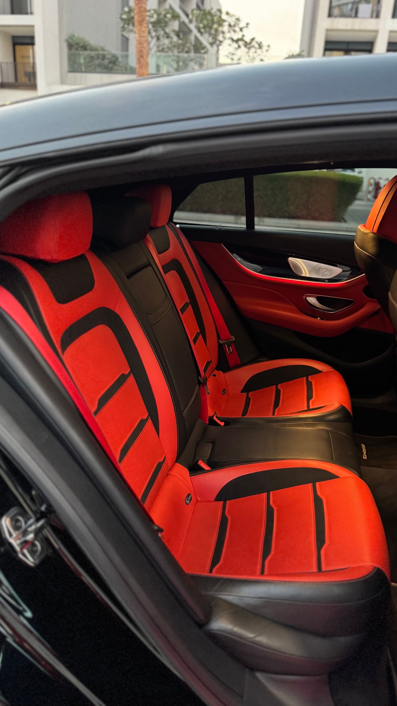 مرسيدس بنز ايه ام جي جي تي 43