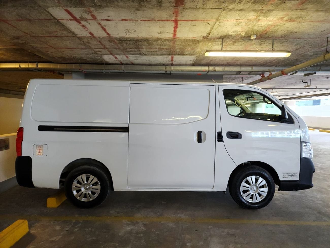 Nissan Urvan STD