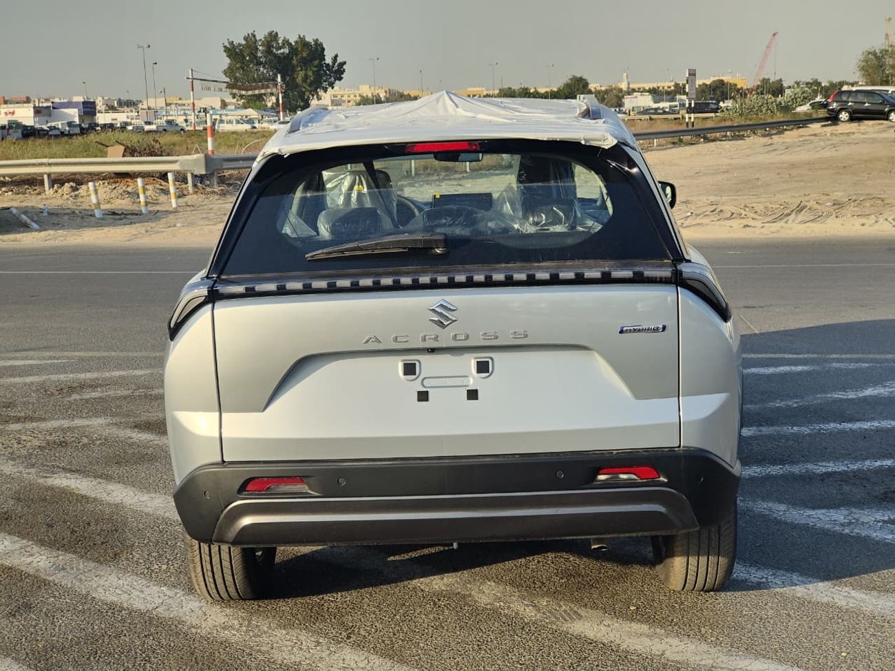 سوزوكي أكروس SUZUKI ACROSS HYBRID 2026