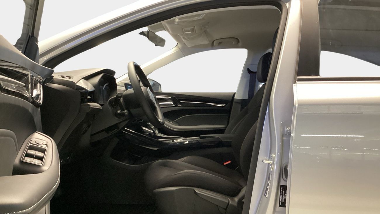 أم جي 5 Standard | upto AED 20,000 Ramadan Discount | شامل الضمان | 0 ﺪﻔﻋﺓ ﺃﻮﻟﻯ