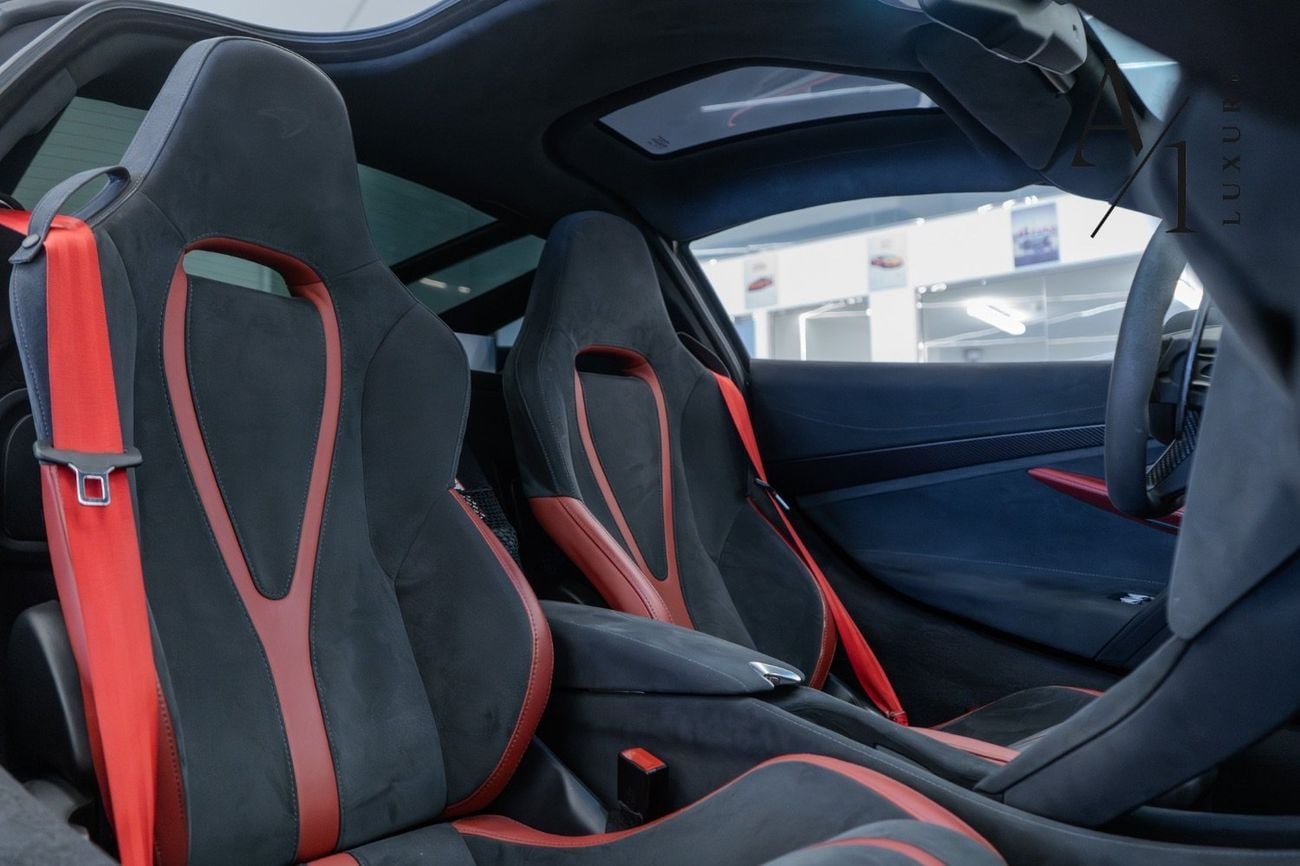 مكلارين 720S PERFORMANCE 2018 McLaren 720S, With Warranty, Carbon Fibre Package, Excellent Condition, GCC Specs
