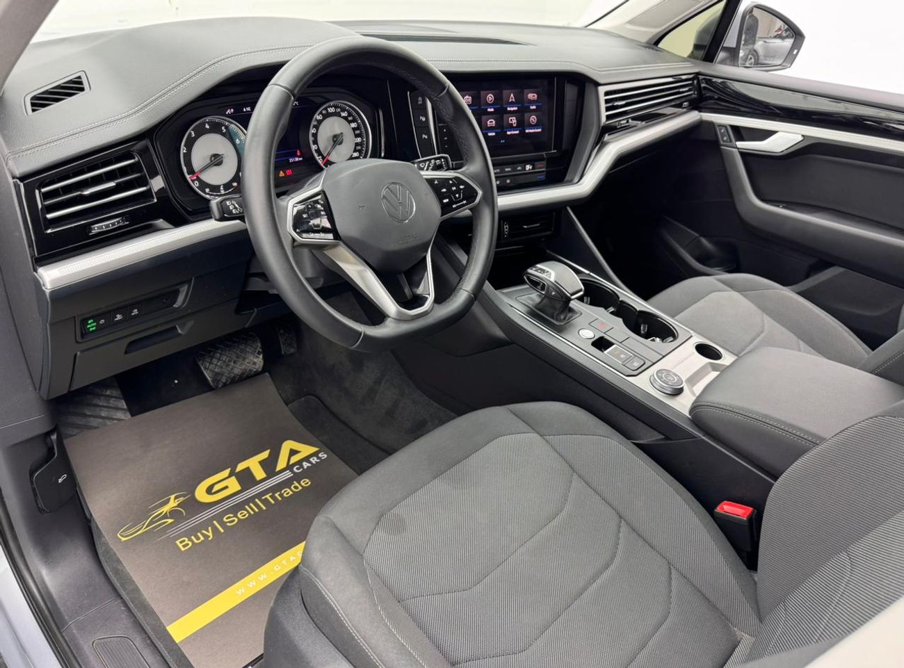 فولكس واجن طوارق Trendline 3.0L 2021 Volkswagen Touareg Trendline, 2026 Volkswagen Warranty, Volkswagen Service Histo