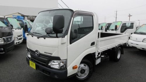 Hino Dutro XZU605M