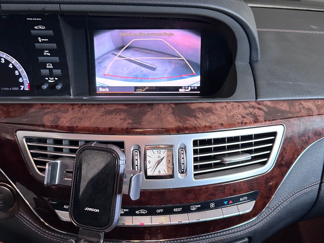 مرسيدس بنز S 550