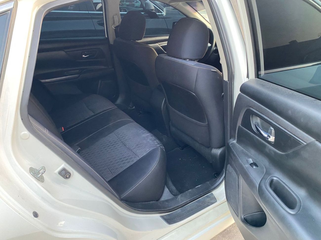 Nissan Altima S 2.5L