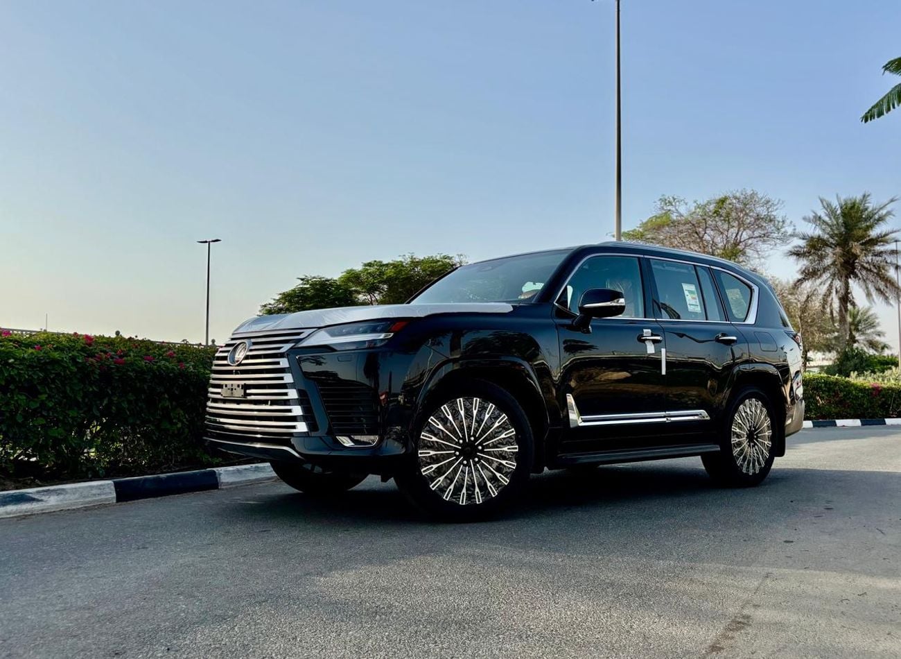 Lexus LX700h VIP