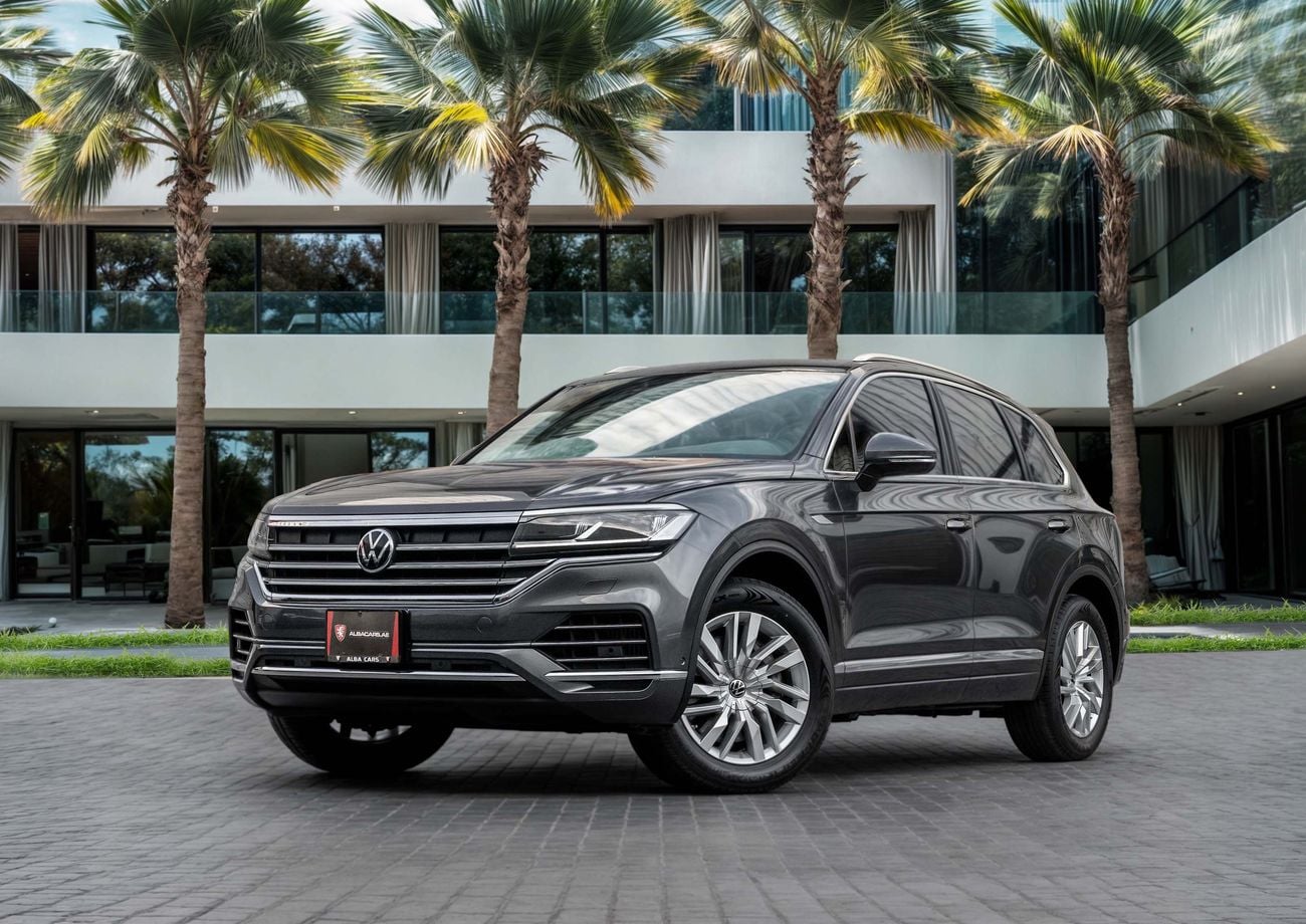 Volkswagen Touareg Touareg Atmosphere - Highline | 2,879 P.M | 0% Downpayment | LOW KMS!