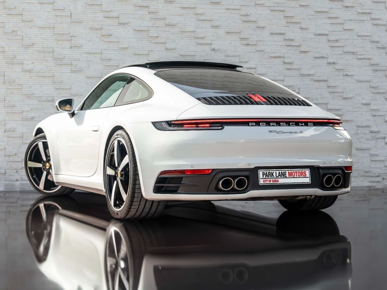بورش 911 Carrera S 3.0L (445 HP) Coupe