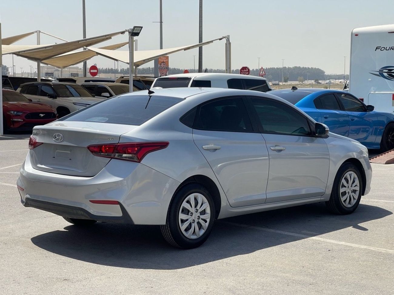 Hyundai Accent Base 1.6L (123 HP)