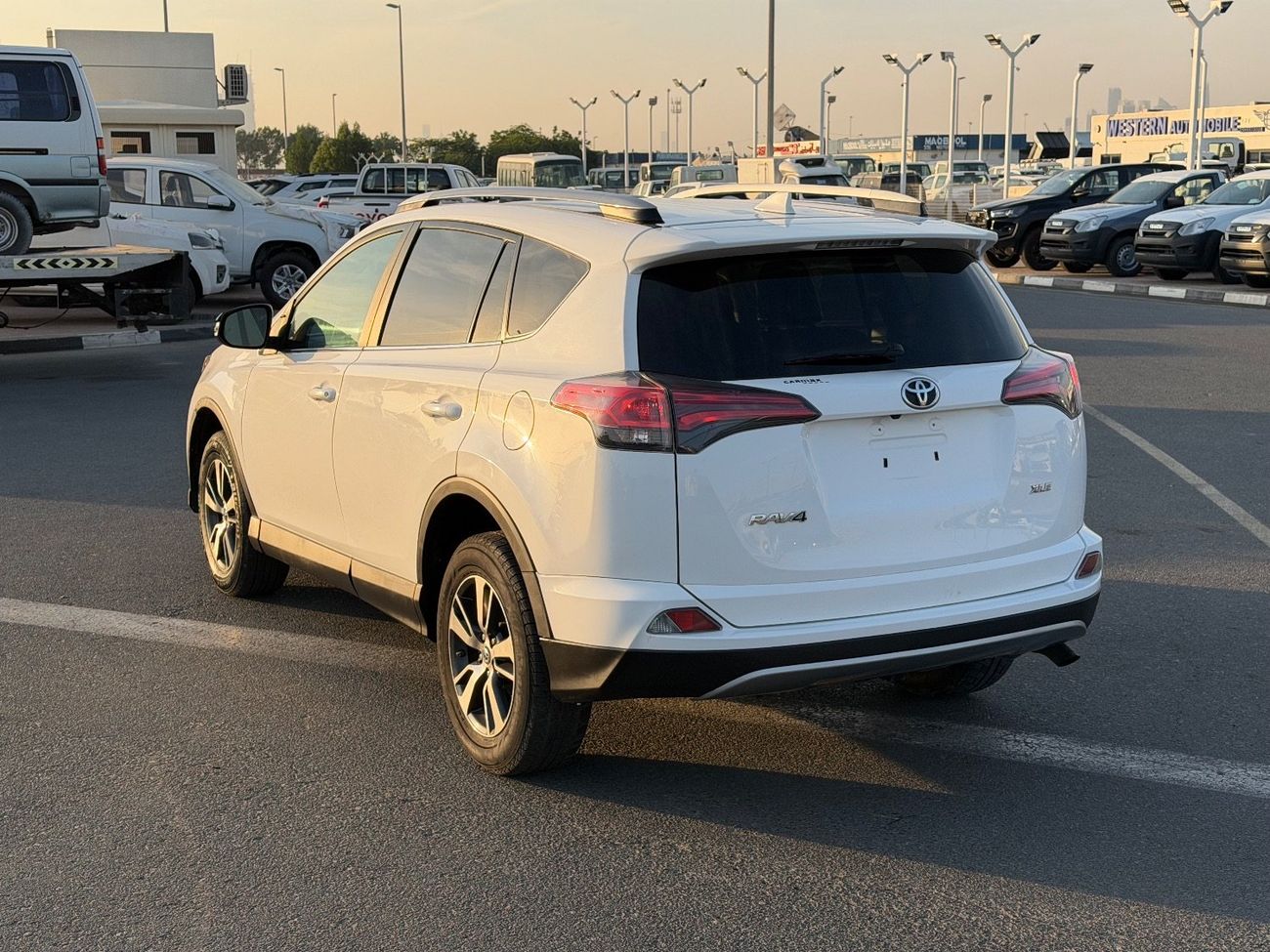 تويوتا راف ٤ 