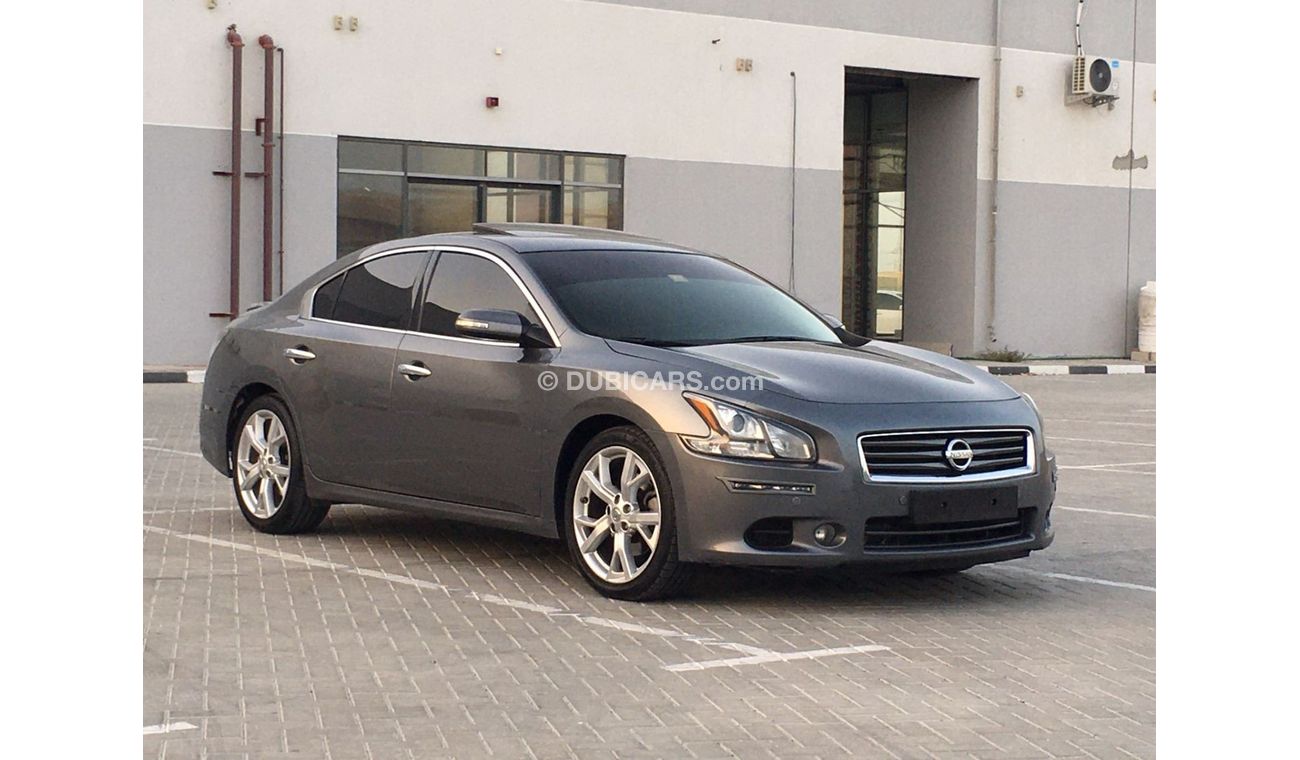 Nissan Maxima