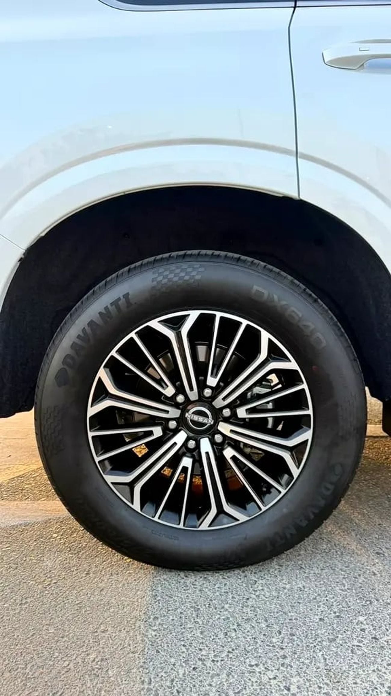 نيسان باترول ال اي تيتانيوم plus GCC Specs 5 YEARS WARRANTY AND SERVICE CONTRACT FROM DEALER