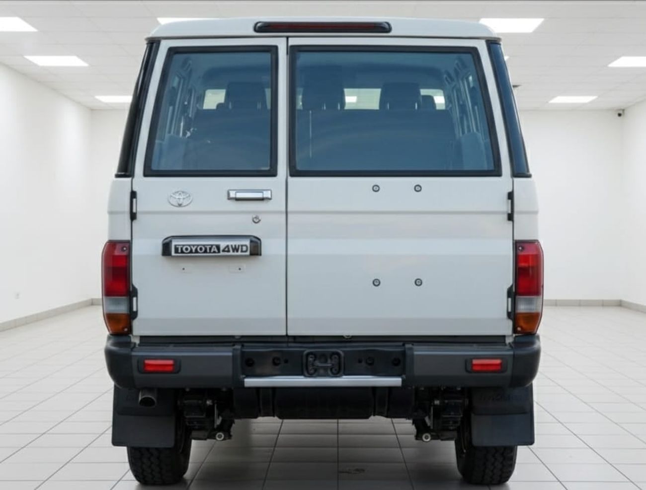 Toyota Land Cruiser 70 Std 4.0L 4WD Std 4.2L 4WD 5 doors