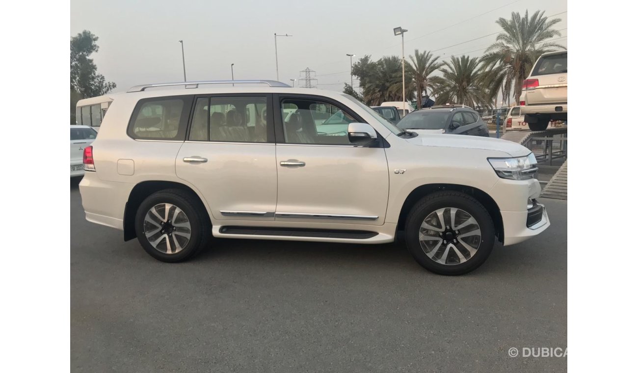 Toyota Land Cruiser VX-S GRAND TOURING S 5.7L V8 PETROL ENGINE