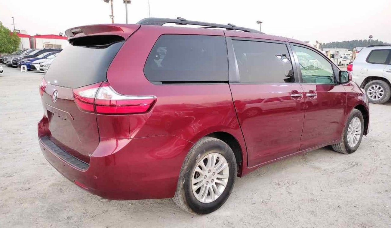 Toyota Sienna