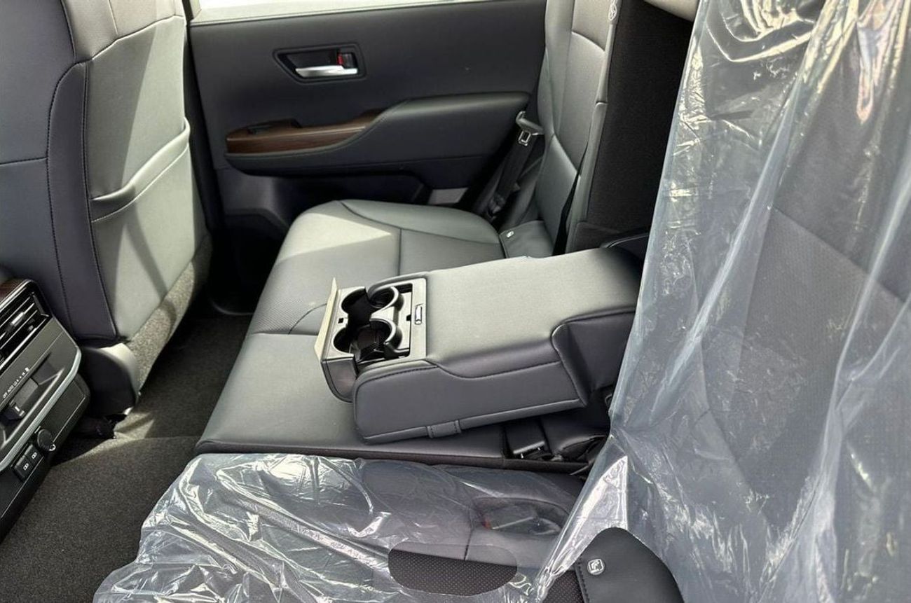 تويوتا لاند كروزر 2025 Toyota Land Cruiser GXR 4.0L AT Petrol (Mid Option)