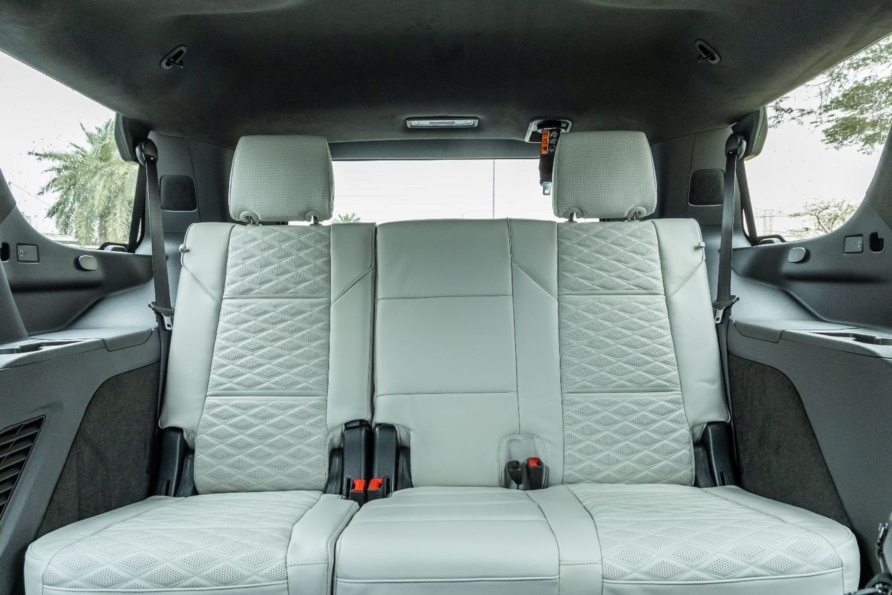 كاديلاك إسكالاد Sport Platinum 6.2L AWD Cadillac Escalade Sport Platinum - 2025 Brand New (Export)