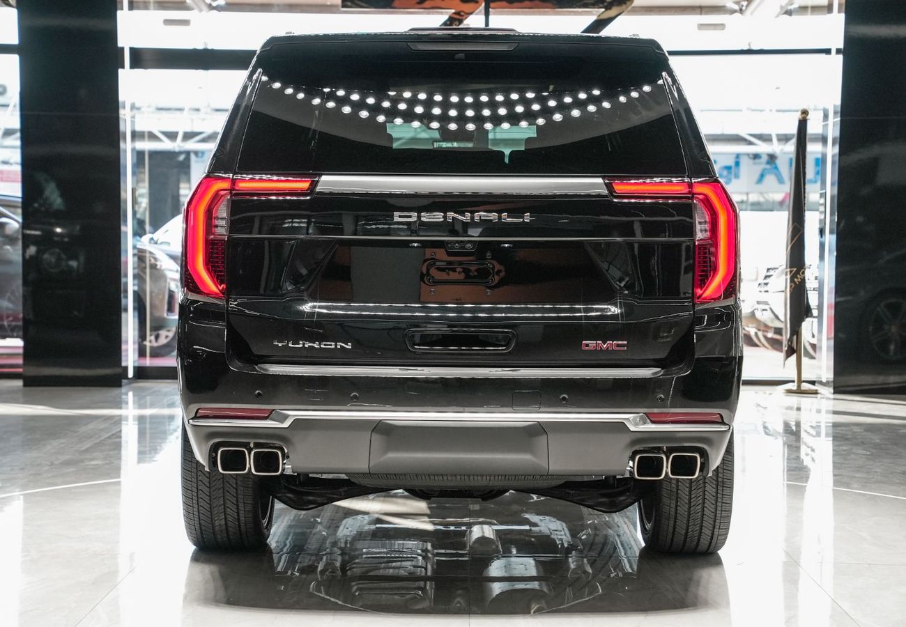 جي أم سي يوكون 6.2 V8 Denali (AWD)