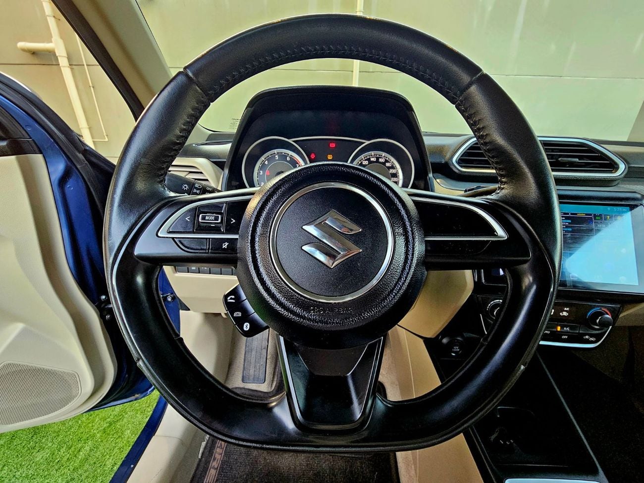 سوزوكي دزاير DZIRE GLX / GCC / 1.2L / 2 KEYS / ACCIDENT FREE