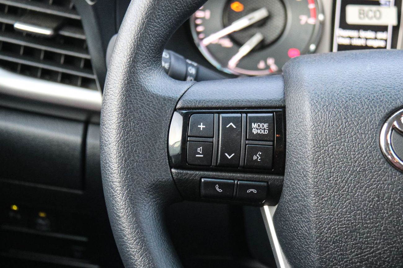 Toyota Hilux Toyota Hilux V6 Automatic | 4L | 4WD