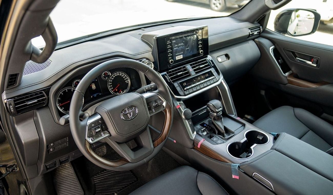 Toyota Land Cruiser GXR 4.0L V6 PETROL