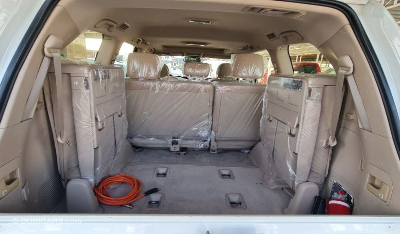 Toyota Land Cruiser تويوتا لاند كروزر موديل 2012 جي اكس آر فل اوبشن  عجمان الصحراء لتجارة السيارات رقم المعرض 42