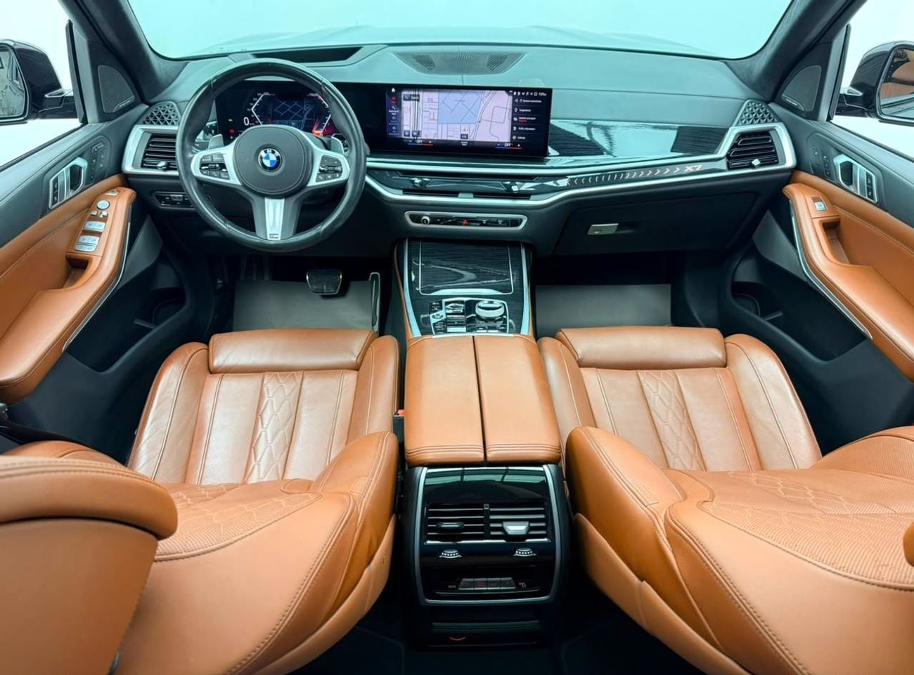 بي أم دبليو X7 XDRIVE40I M SPORT 2023 BMW X7 xDrive40i M-Sport, 2028 BMW Warranty + Service Pack, 7 Seater, Excellent Condition, GCC