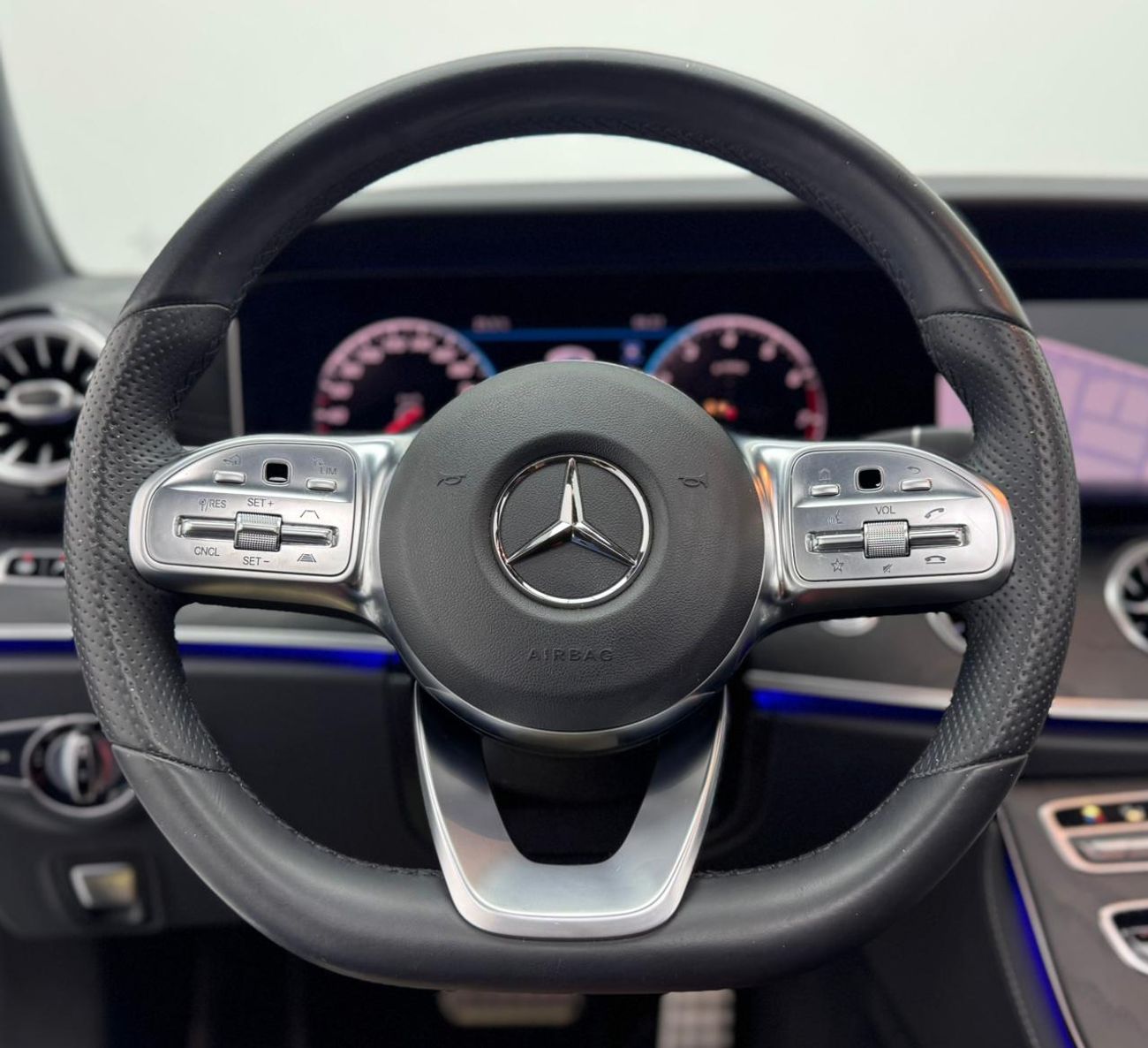 Mercedes-Benz E300 Coupe 2020 Mercedes-Benz E300, Mercedes Service History, 1 Year Warranty, GCC