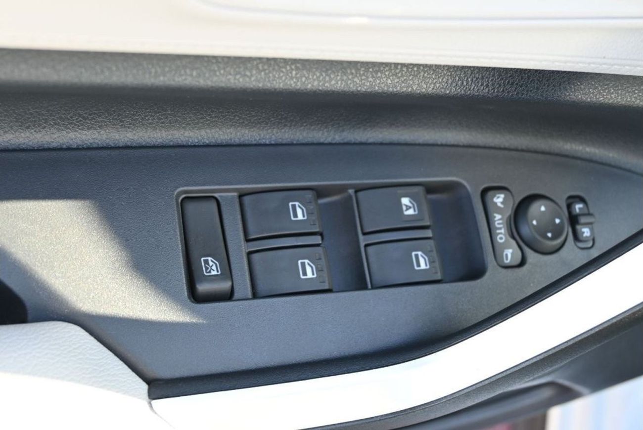 Toyota Veloz Toyota VELOZ 1.5L Petrol, FWD, SUV, 5 Doors, Push Start, Rear Parking Sensors, 7 Seater, Rear Camera