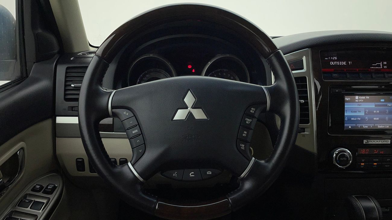 Mitsubishi Pajero GLS HIGHLINE 3.8 | Zero Down Payment | Home Test Drive