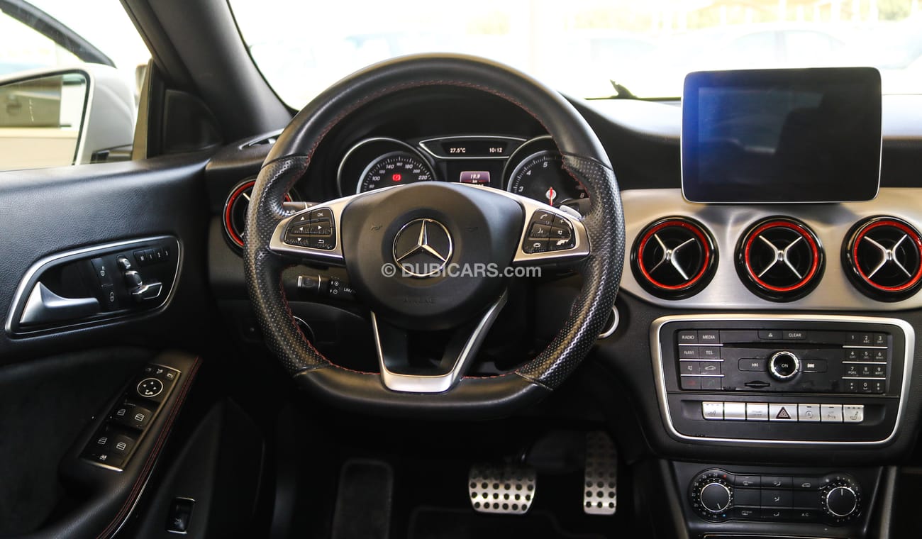 Mercedes-Benz CLA 250 Mercedes cla 250 2018 GCC SPECEFECATION