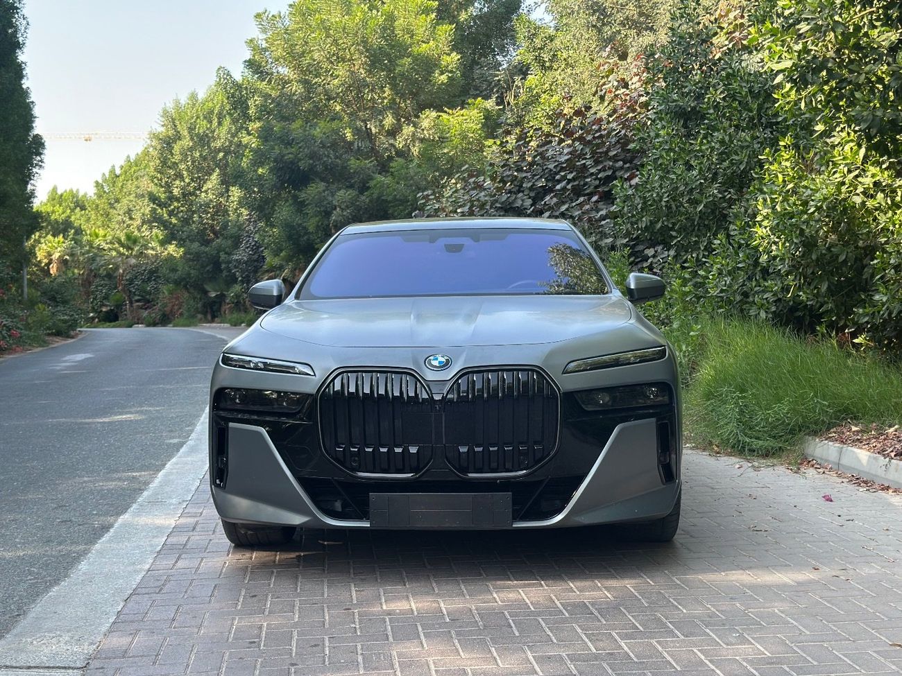 بي أم دبليو 735i 3.0-liter Turbocharged V6 | 286 HP | 2025 | GCC Specs | Warranty & Service | Full Options | Excellen