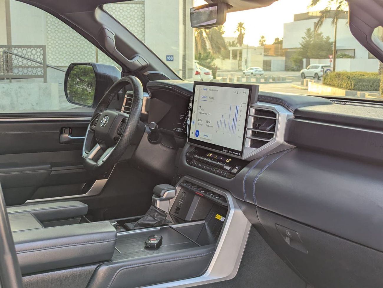 Toyota Tundra Toyota tundra 2023 LHD grey colour