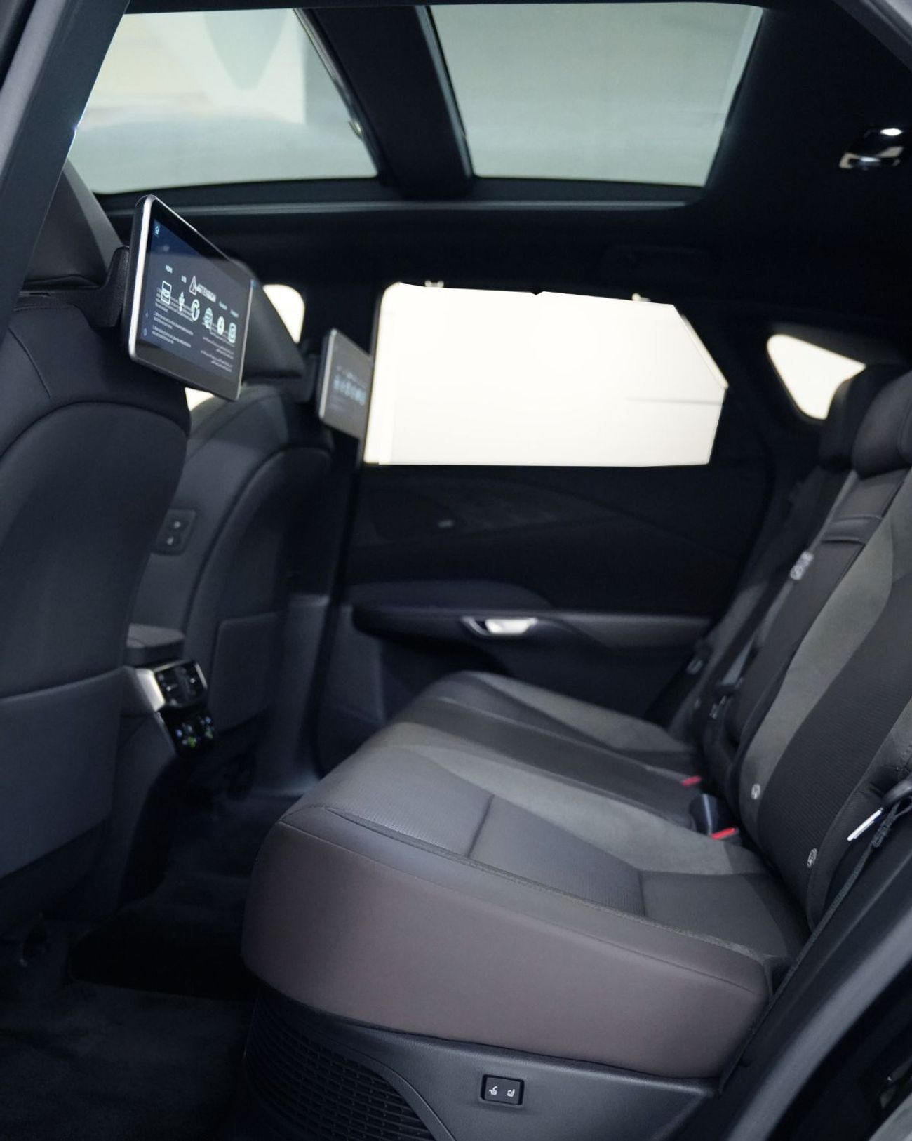 Lexus RX350h Platinum 2.5L 2024 Lexus RX350h, 2027 Lexus Warranty + Service Pack, Very Low Kms, GCC