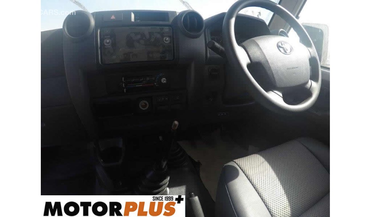 تويوتا لاند كروزر 70 4.2lt Diesel HZJ76 RHD Export Only