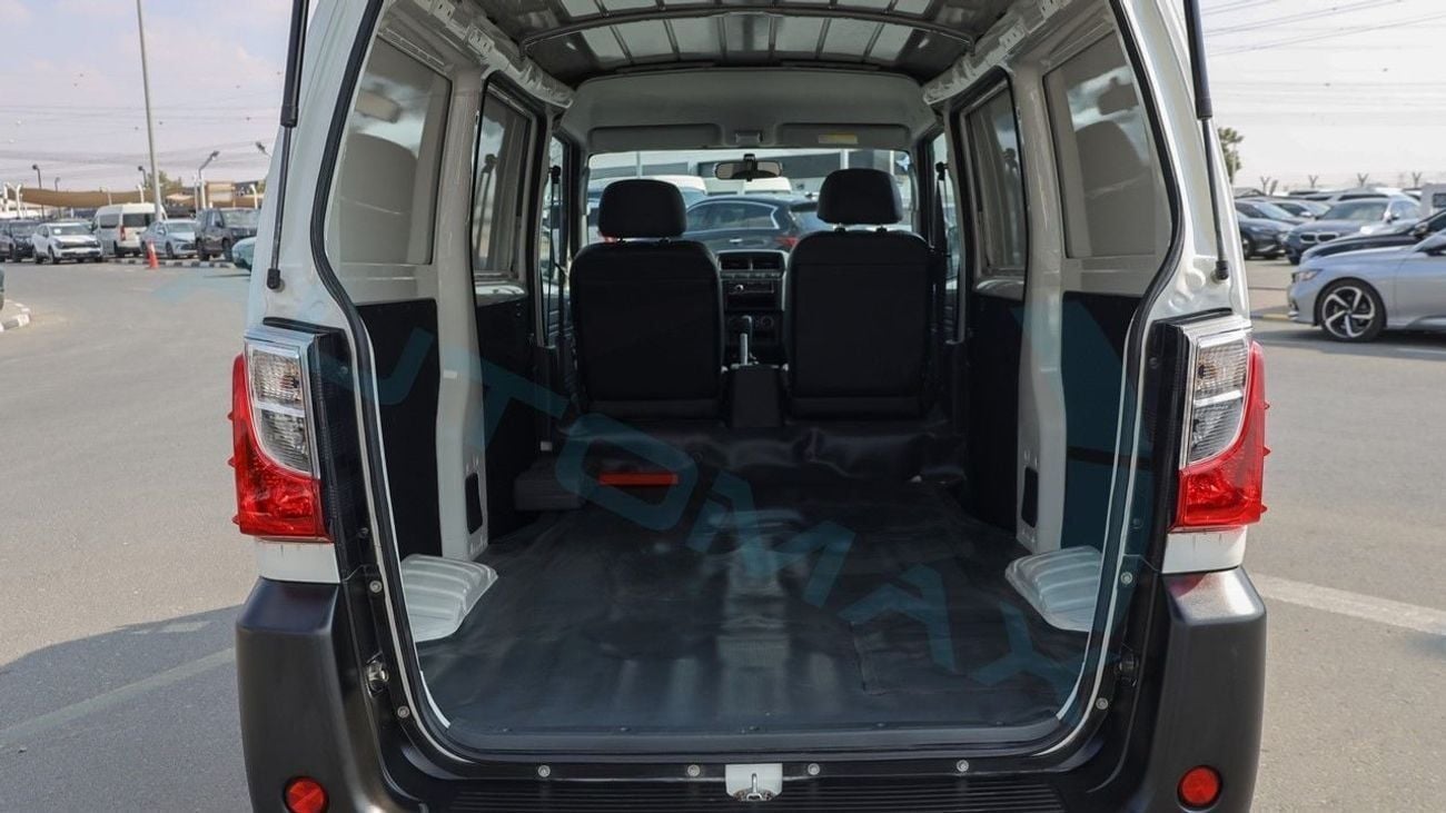 CMC Veryca Panel Van 1.5L RWD 2025 GCC 0Km With 3 Years or 100,000Km Warranty & Free Insurance