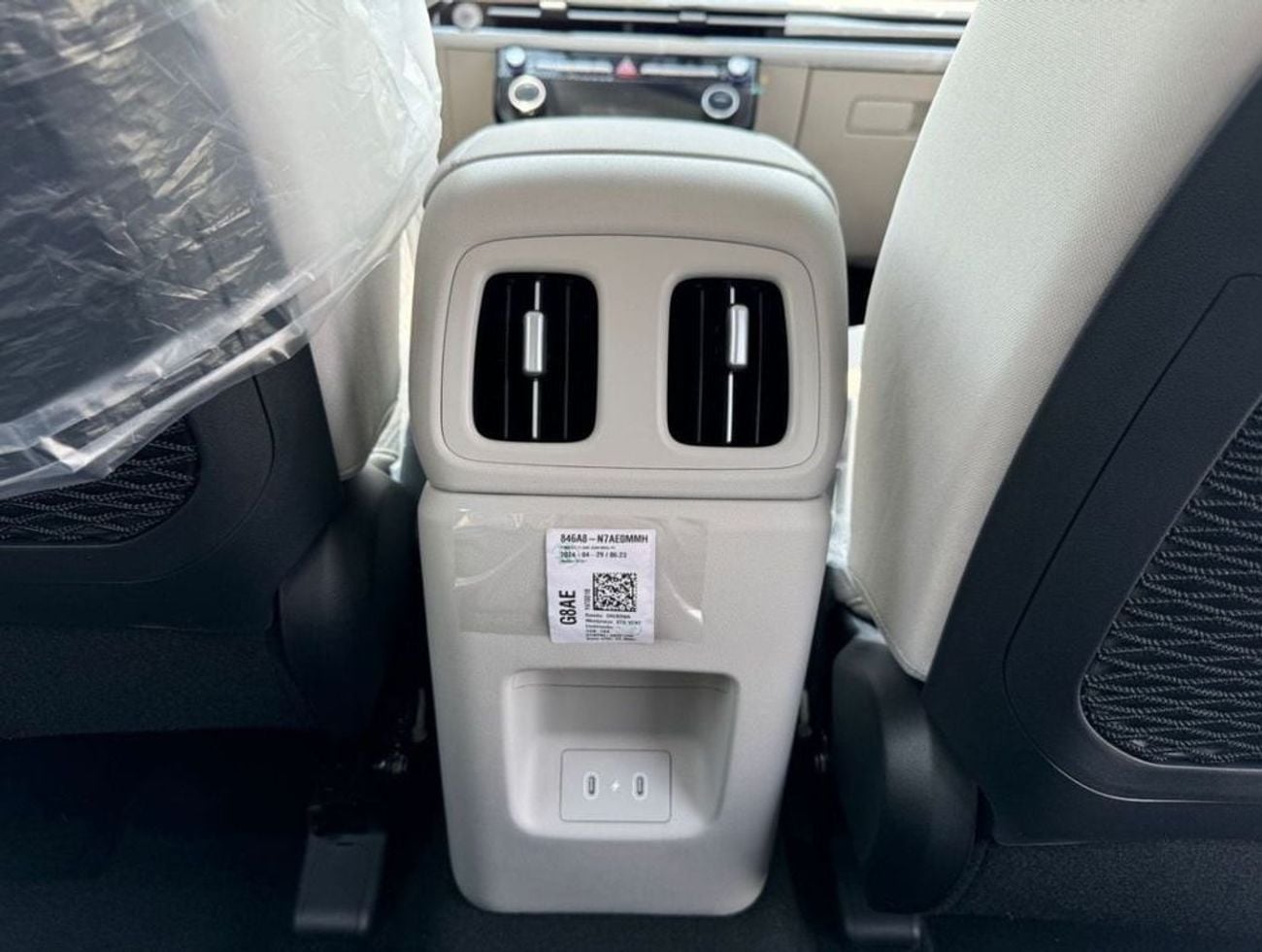 هيونداي توسون PREMIUM PLUS HYUNDAI TUCSON 1.6T - 2025 MODEL - WHITE COLOR