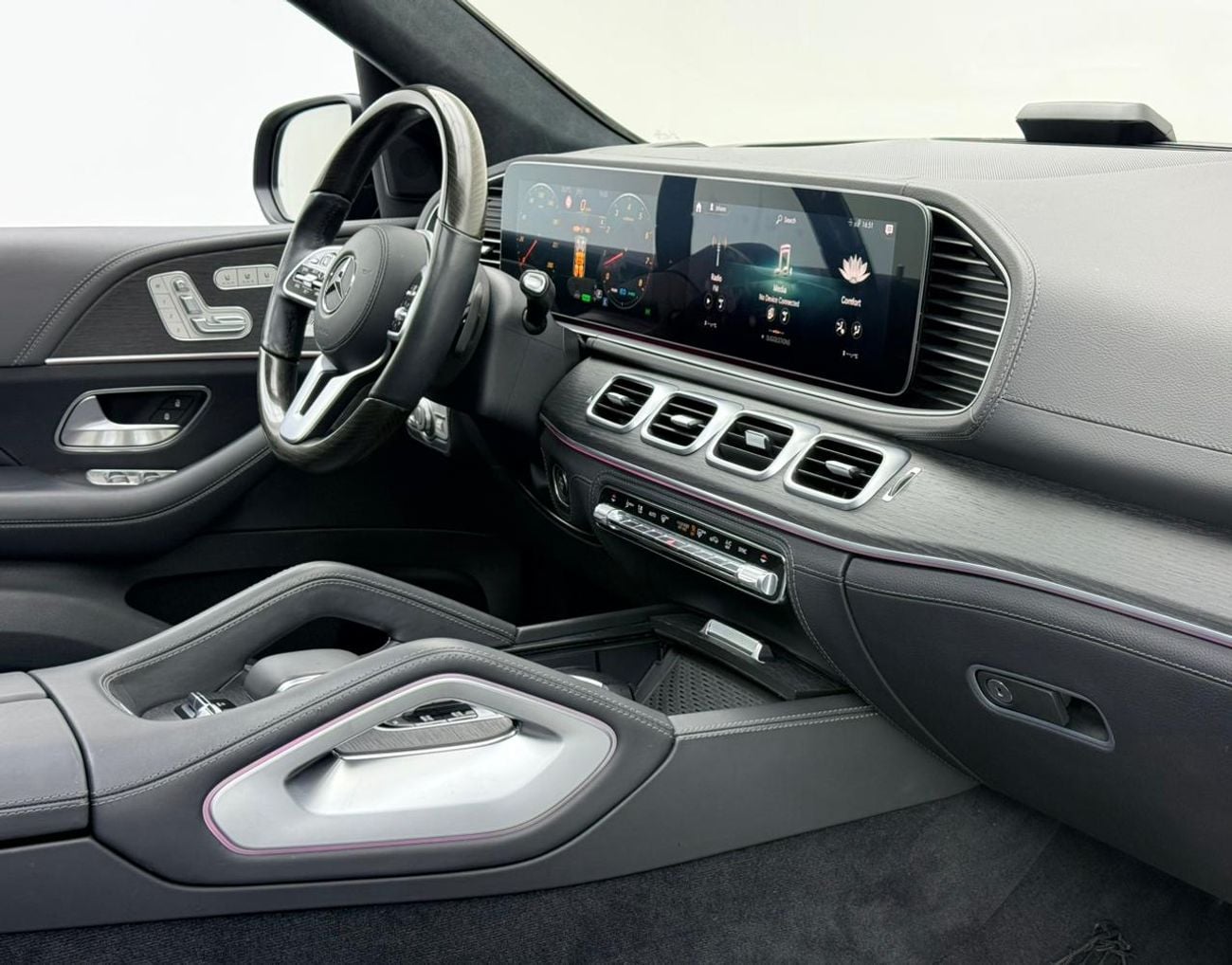 Mercedes Benz GLS580 2021 Mercedes GLS-580 4Matic, 1 Year Unlimited Km Warranty, Full Service History, GCC